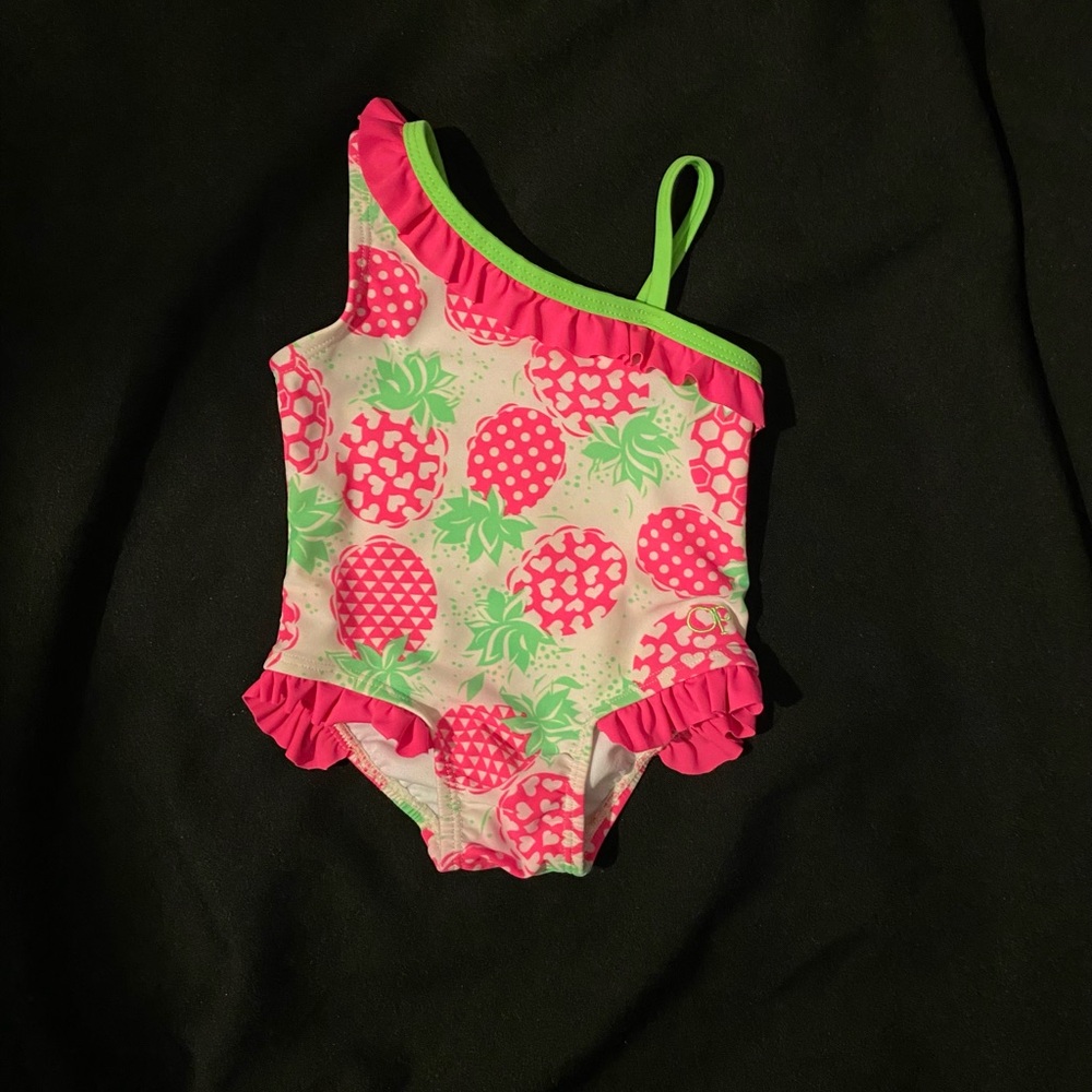 Swim suit - Picture 3 of 5
